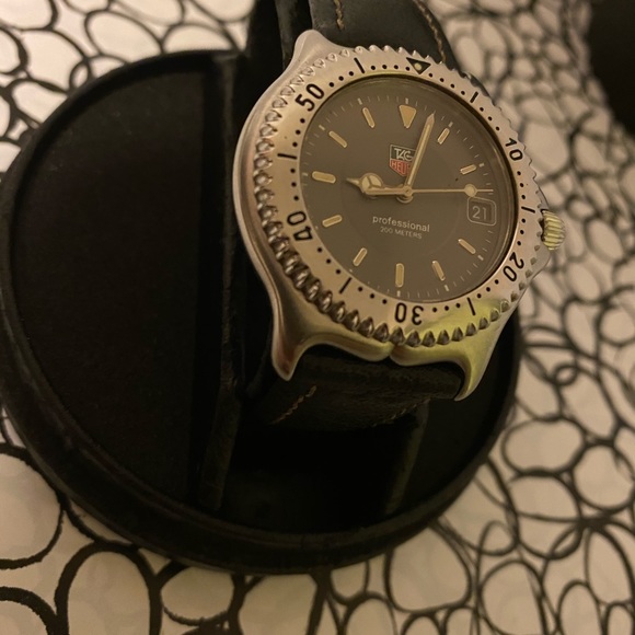 Tag Heuer unisex professional watch/ quartz - Picture 2 of 16